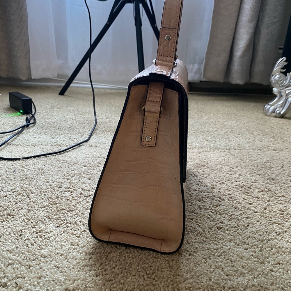 Kate Spade. Excellent condition. - Picture 2 of 3